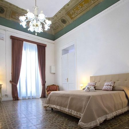 Terre D'Oro, Appartamento Di Lusso In Centro Citta Palermo Exterior photo